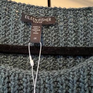 Eileen Fisher cable sleeve less sweater